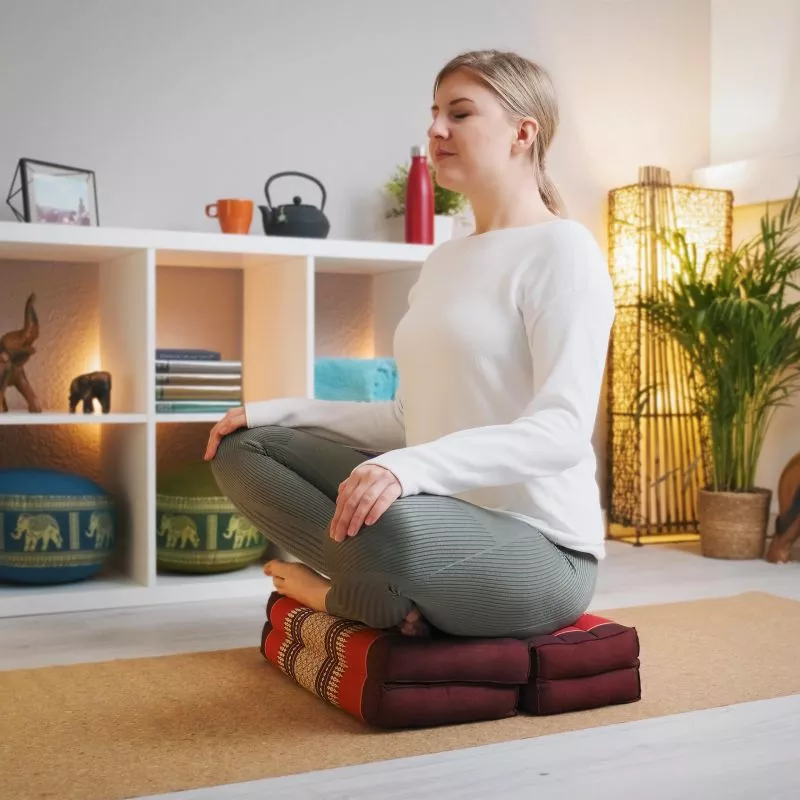 Kapok Stützkissen Faltbar (Braun) – Bild 5