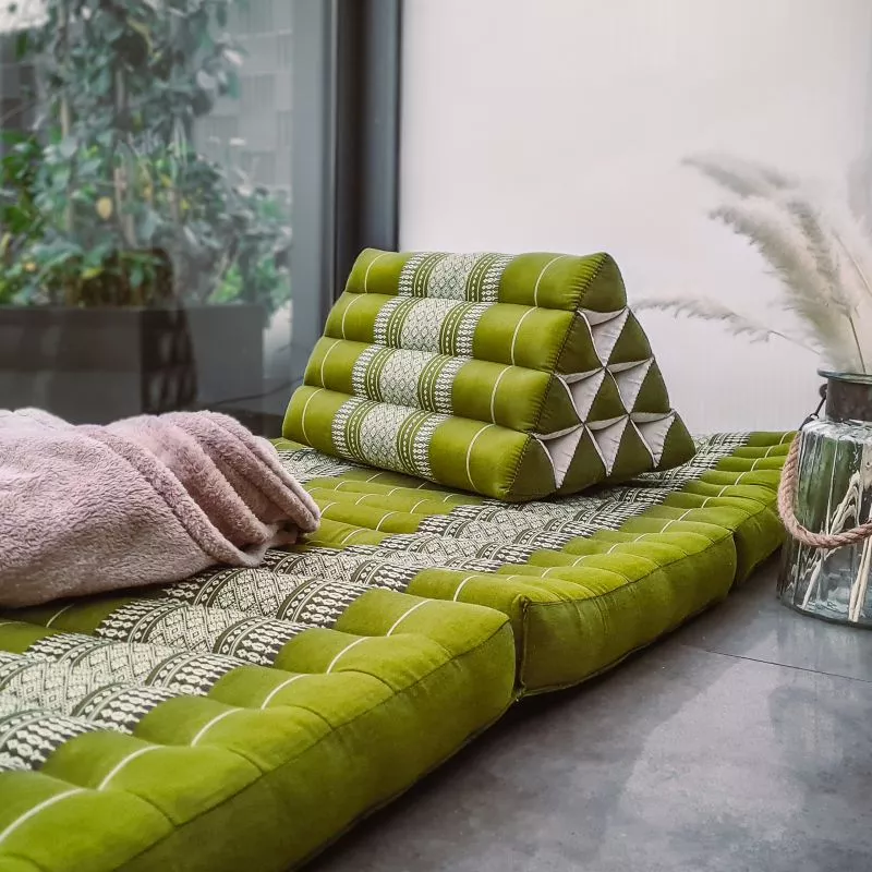 Kapok Dreieckskissen, Deluxe (Grün/Elefanten Seide) – Bild 2